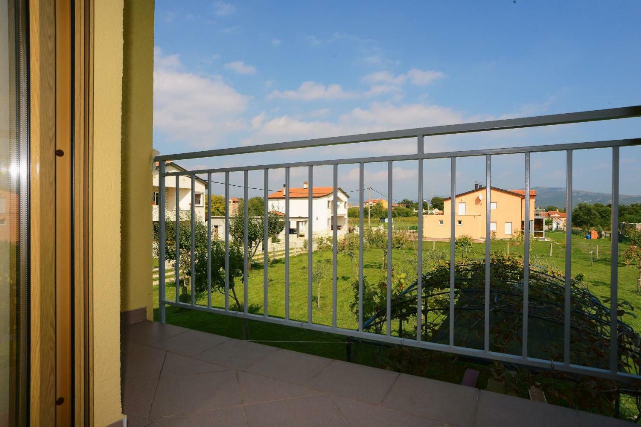 Ferienhaus Tomic Nedescina Exterior photo